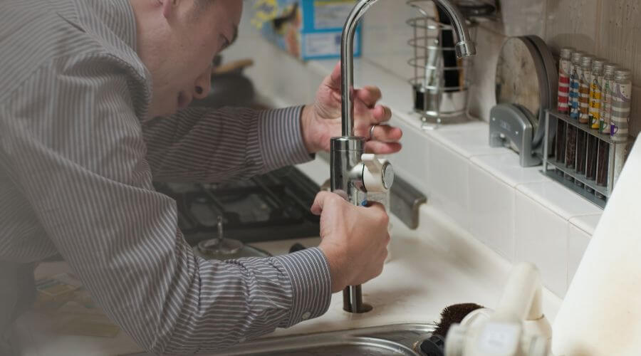 Professional emergency plumbing in Holly, MI